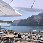 Tipsy Terrace * Acantilado de los Gigantes